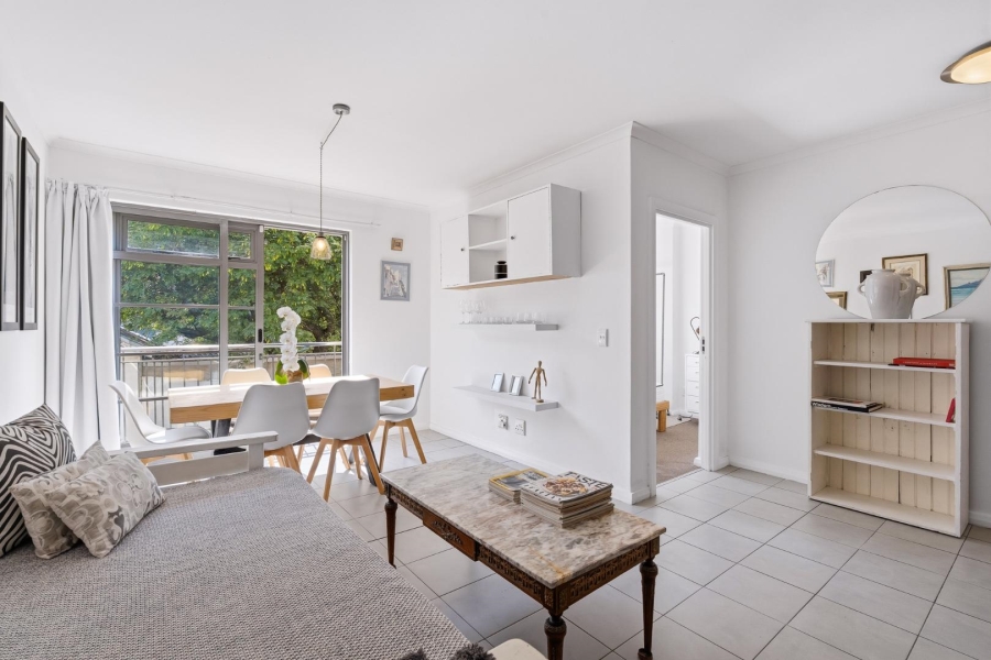 To Let 2 Bedroom Property for Rent in Gardens Western Cape